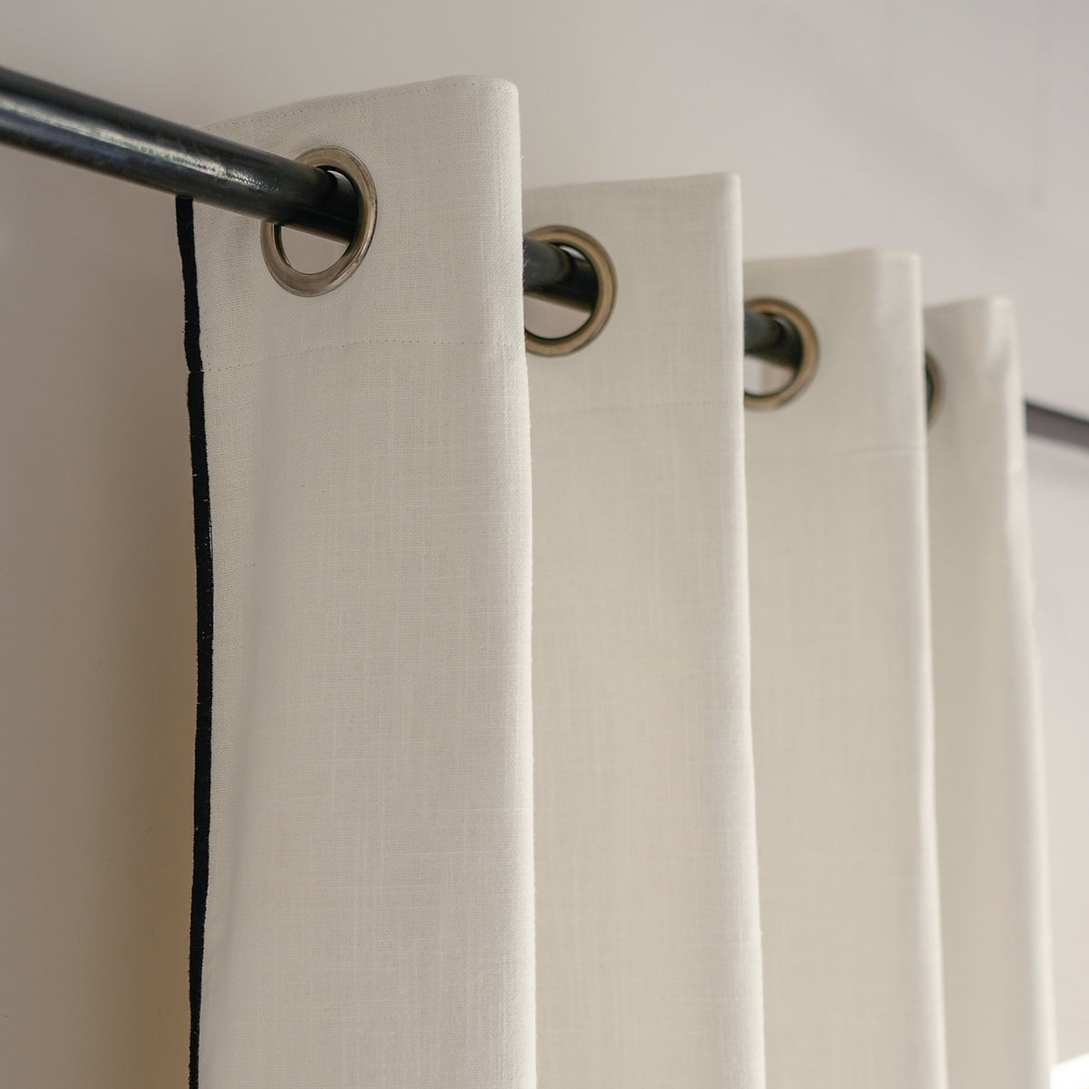 Eyelet Cotton Canvas Curtain 140x260 JULES