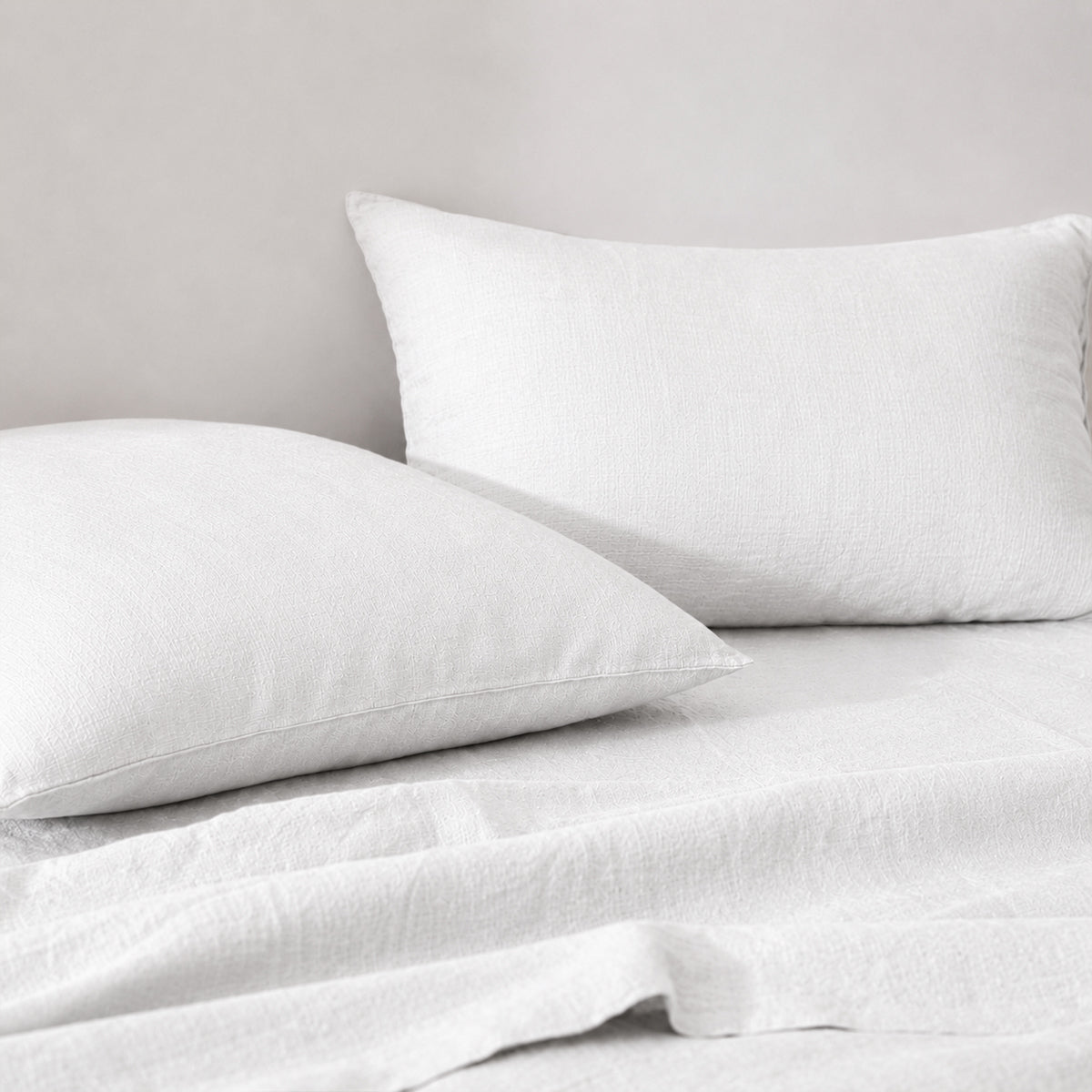 Washed Linen Duvet Cover Set + Pillowcases 65x65 - White